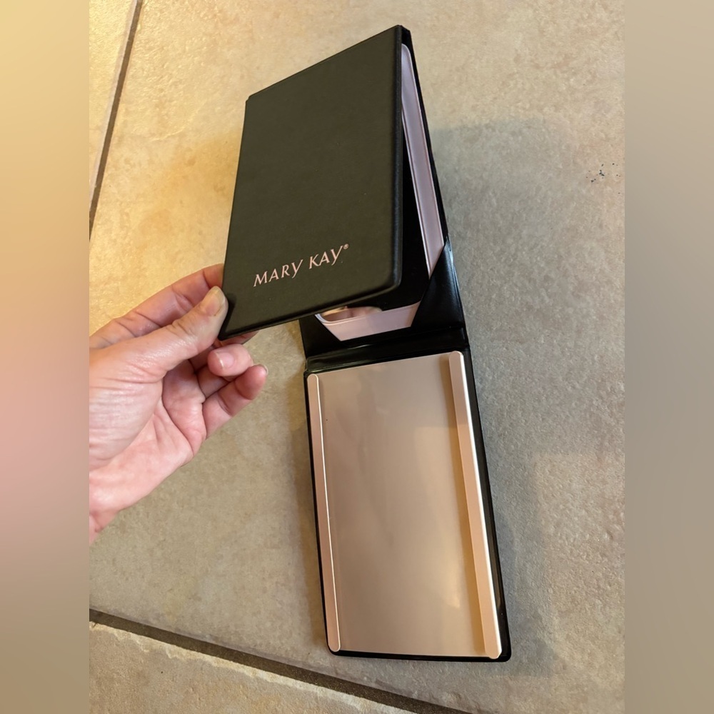 Mary Kay Make Up Case Tri-Fold Standing Travel Mirror with palette slot